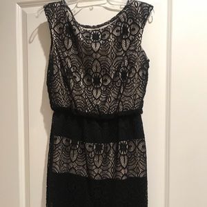 Gorgeous dress with black overlay
